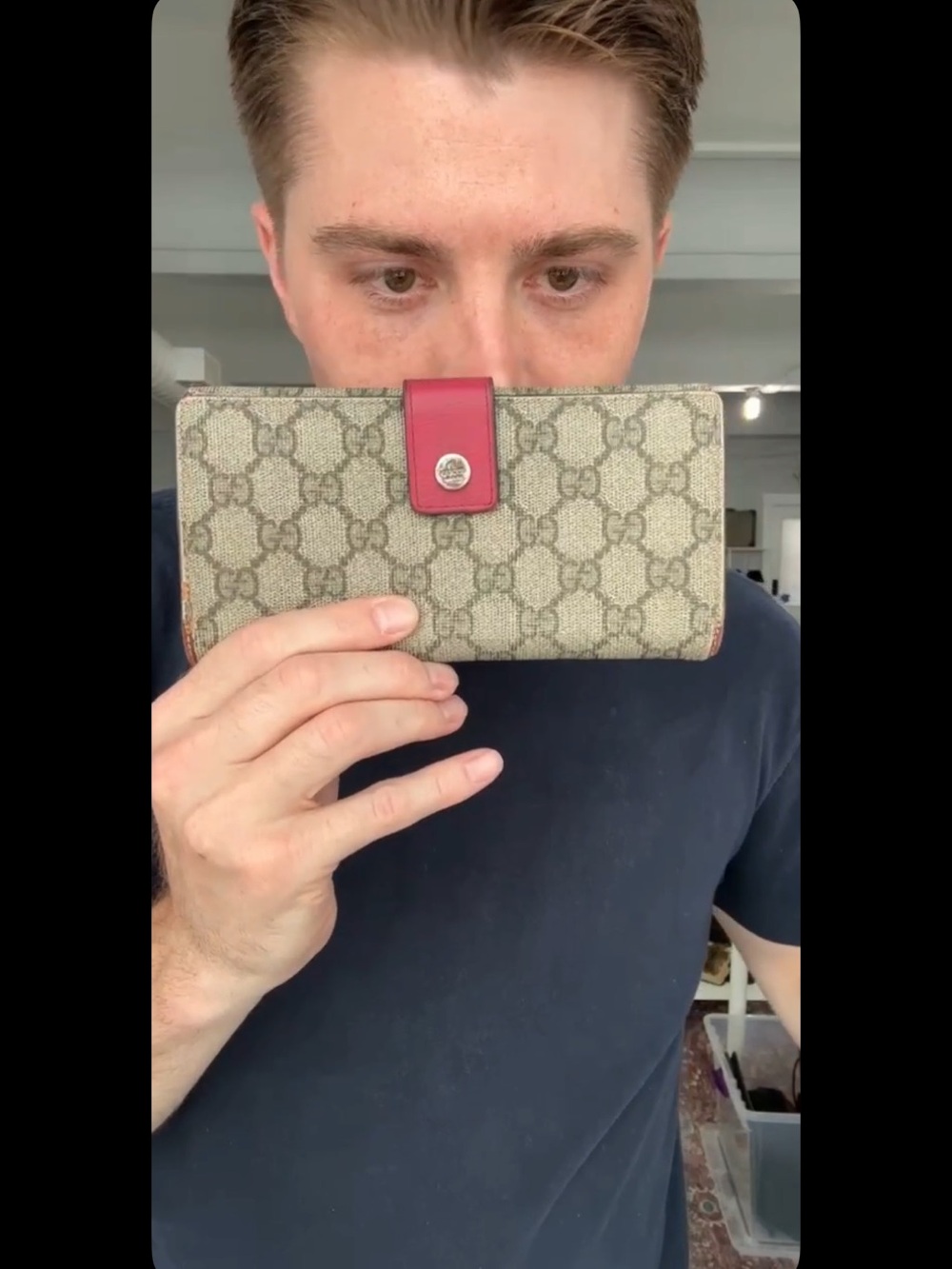Gucci Beige GG Canvas Wallet with Pink Snap Tab - Picture 5 of 5